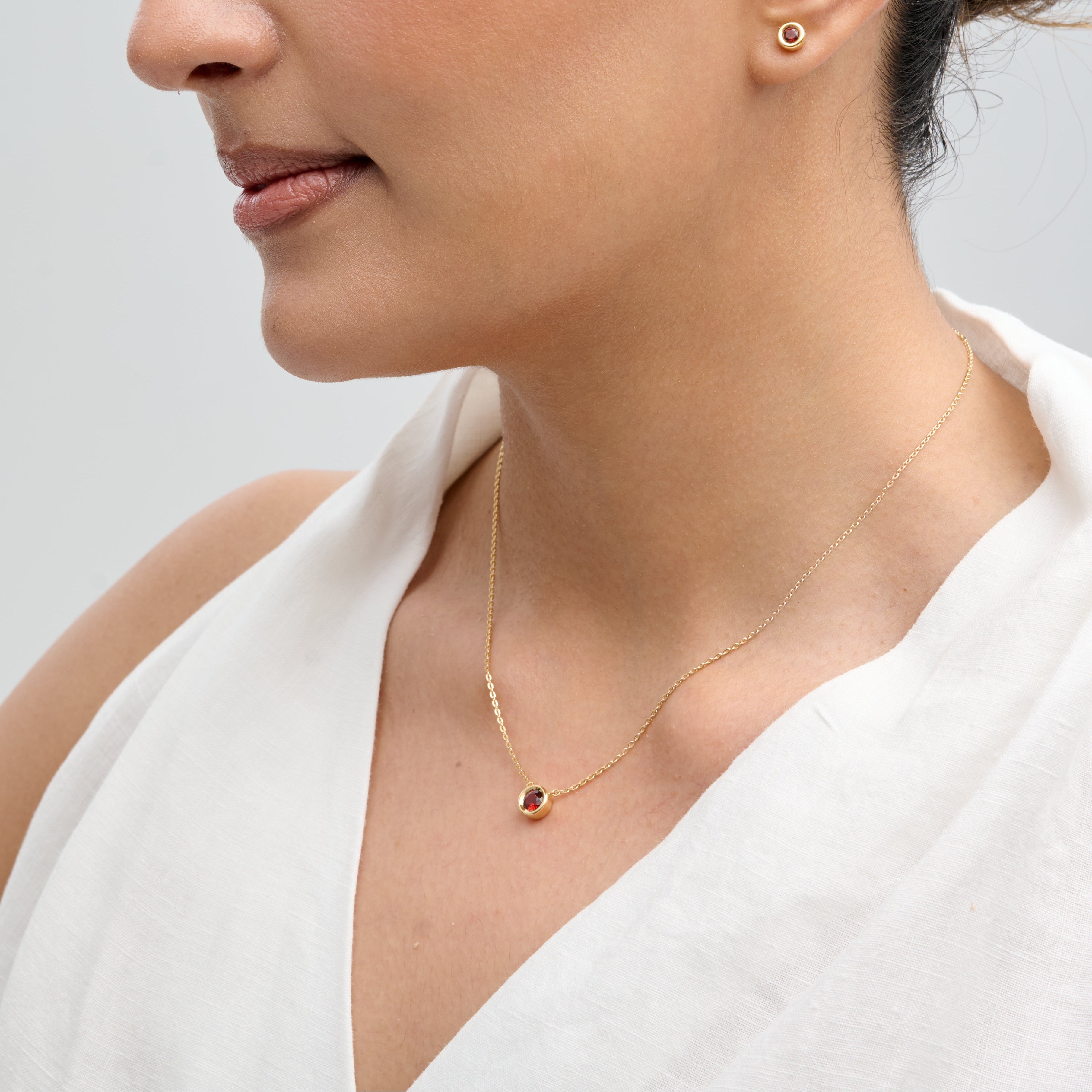 Garnet Bezel Cable Chain Necklace