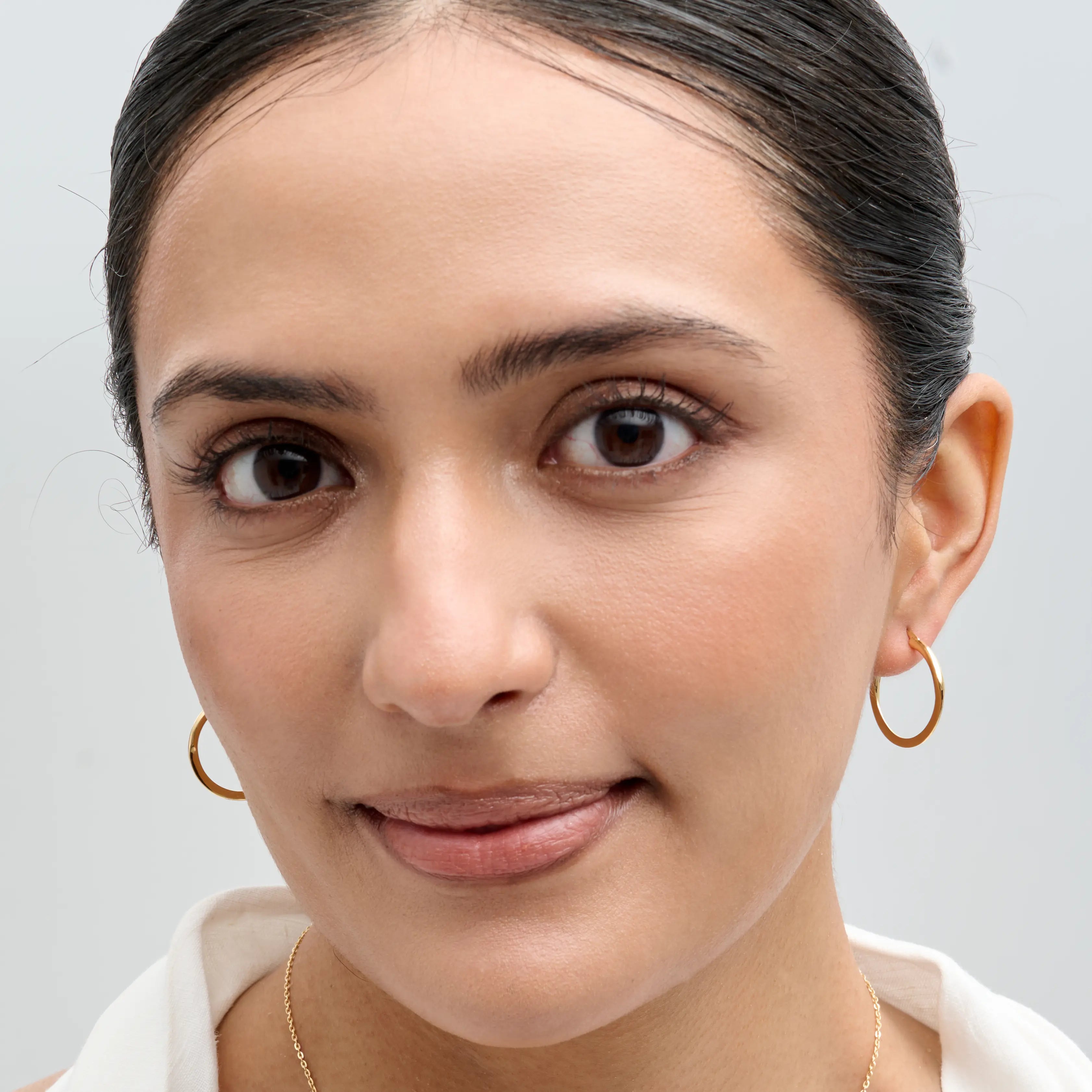 Dainty Hoop Earrings