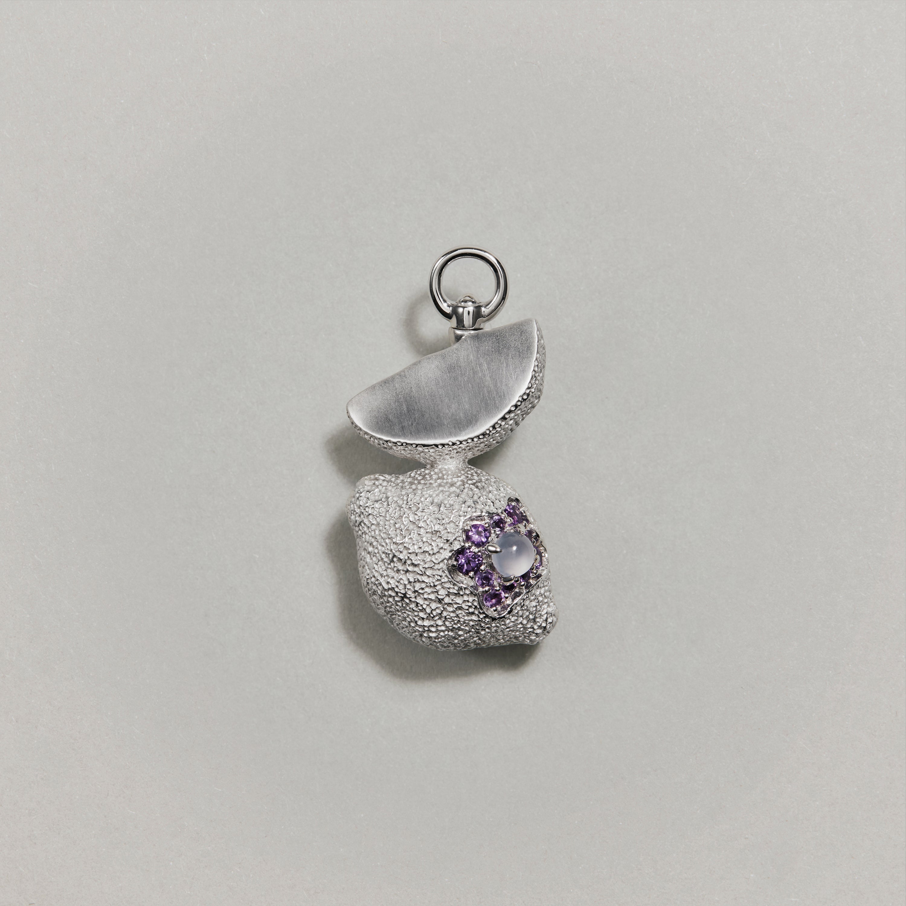 Tilted Peel Charm