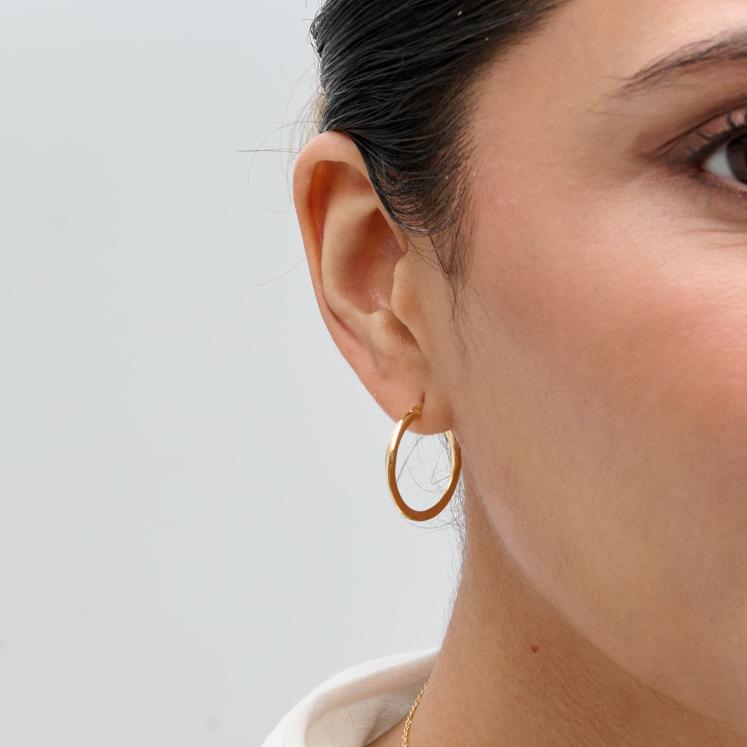 Dainty Hoop Earrings
