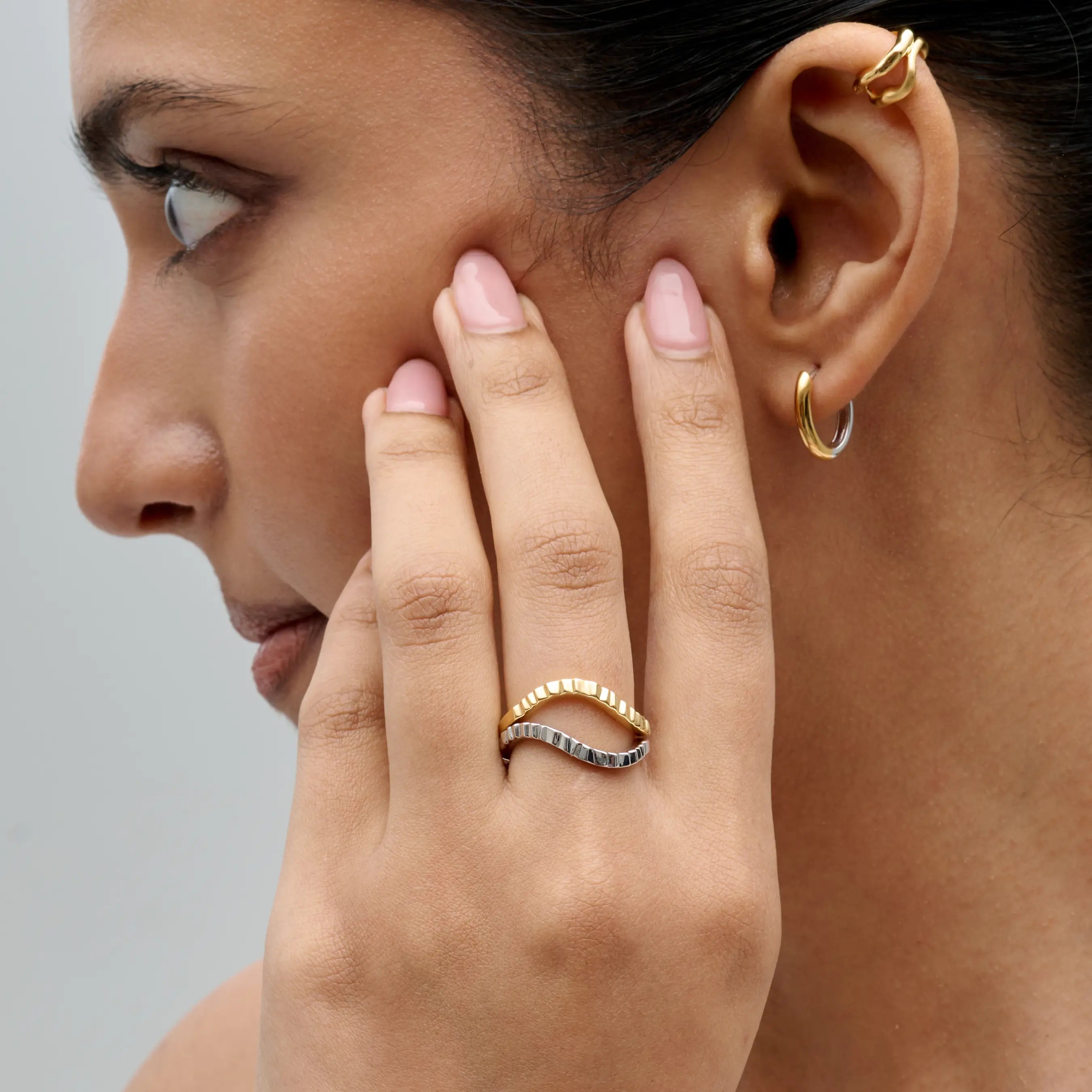 Curve Ring