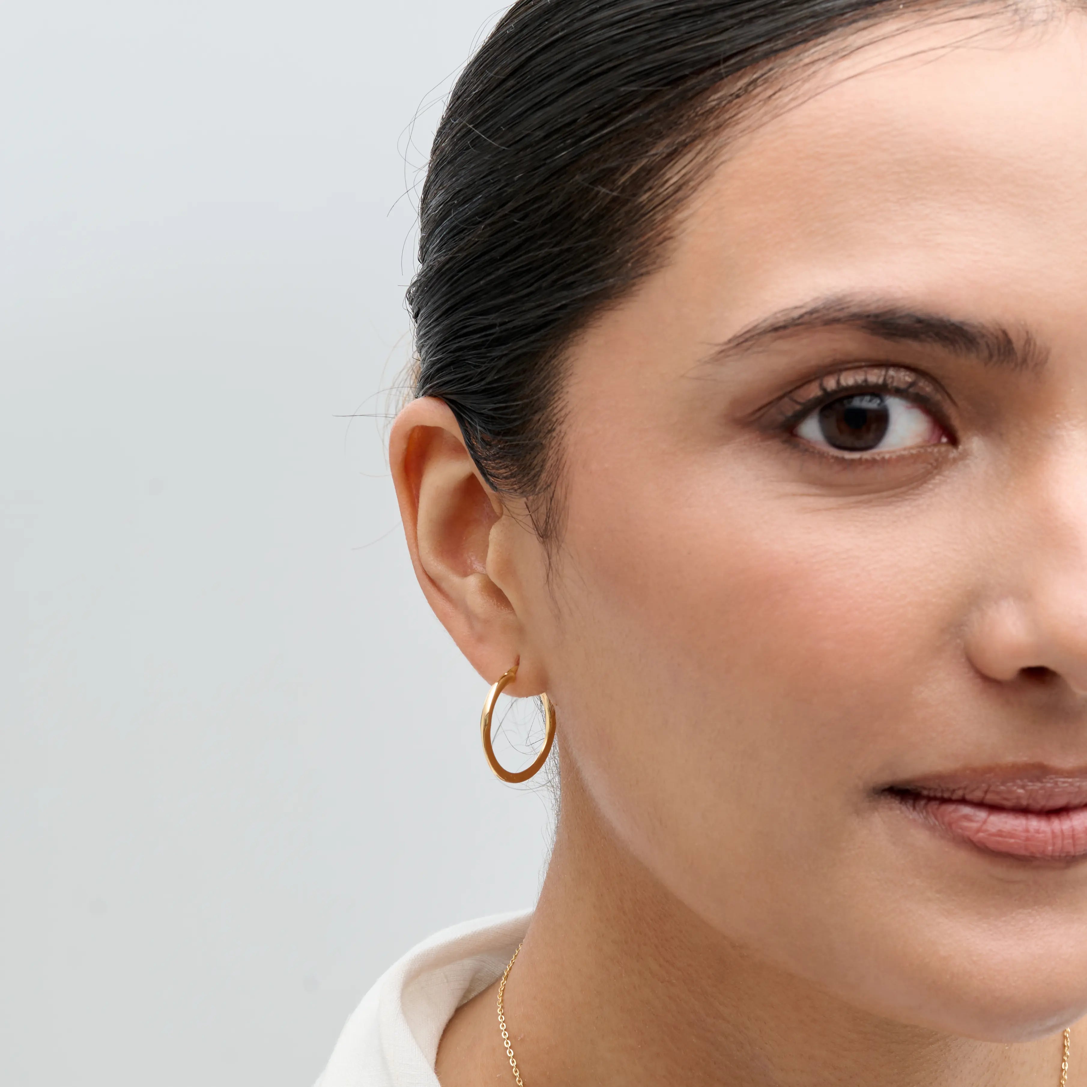 Dainty Hoop Earrings